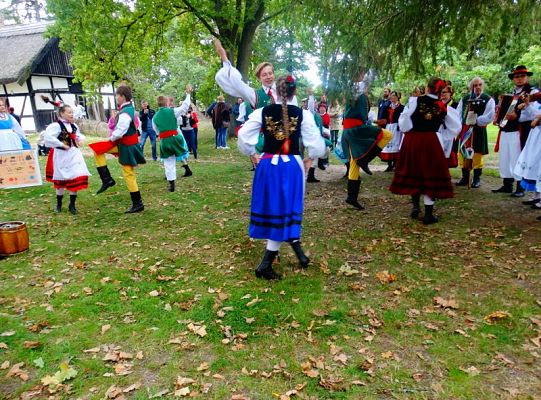 Poznaj jesień w swojskich Klukach! Zobacz zdjęcia!