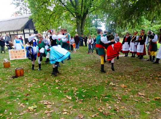 Poznaj jesień w swojskich Klukach! Zobacz zdjęcia!