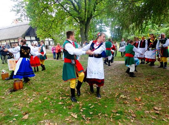 Poznaj jesień w swojskich Klukach! Zobacz zdjęcia!