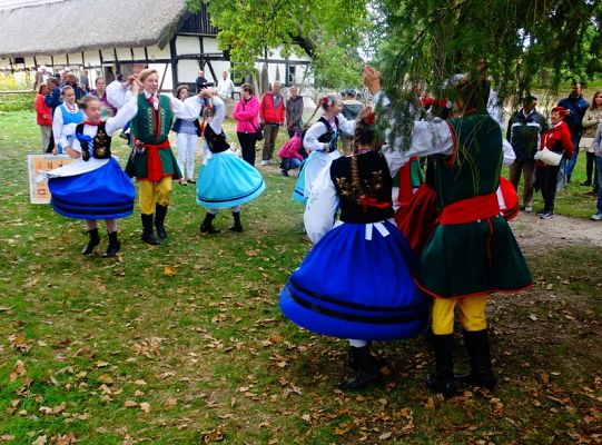 Poznaj jesień w swojskich Klukach! Zobacz zdjęcia!