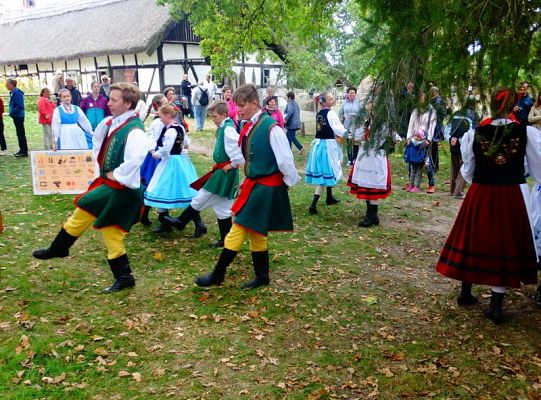 Poznaj jesień w swojskich Klukach! Zobacz zdjęcia!