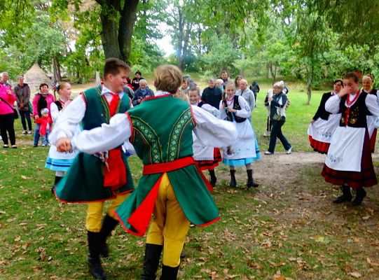 Poznaj jesień w swojskich Klukach! Zobacz zdjęcia!