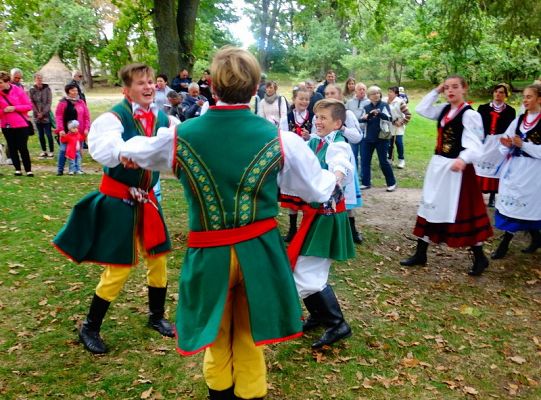 Poznaj jesień w swojskich Klukach! Zobacz zdjęcia!