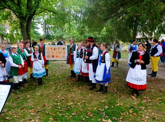 Poznaj jesień w swojskich Klukach! Zobacz zdjęcia!