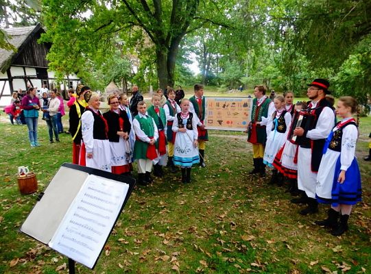 Poznaj jesień w swojskich Klukach! Zobacz zdjęcia!