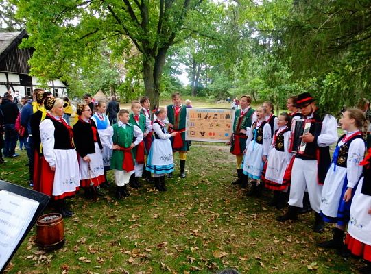 Poznaj jesień w swojskich Klukach! Zobacz zdjęcia!