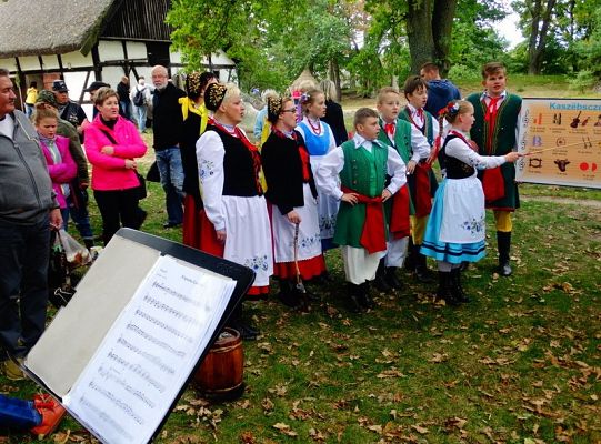 Poznaj jesień w swojskich Klukach! Zobacz zdjęcia!