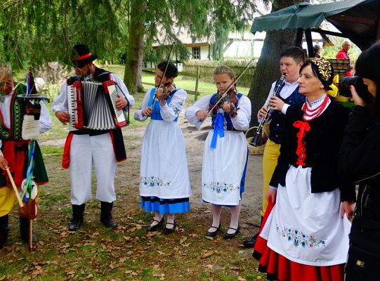 Poznaj jesień w swojskich Klukach! Zobacz zdjęcia!