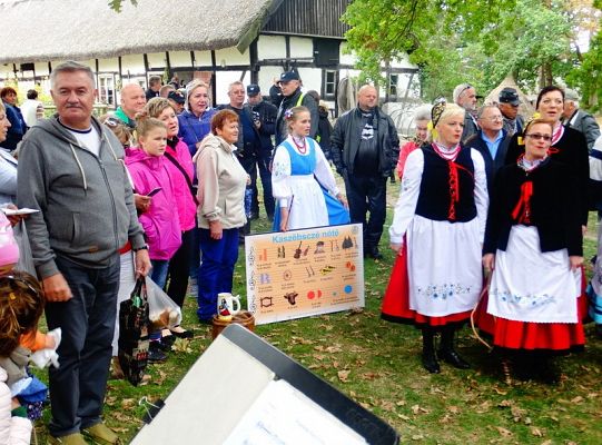 Poznaj jesień w swojskich Klukach! Zobacz zdjęcia!