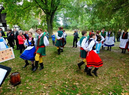 Poznaj jesień w swojskich Klukach! Zobacz zdjęcia!