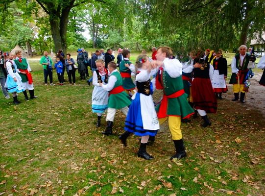 Poznaj jesień w swojskich Klukach! Zobacz zdjęcia!