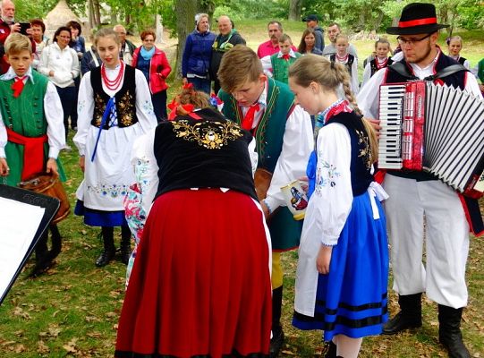 Poznaj jesień w swojskich Klukach! Zobacz zdjęcia!