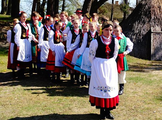 Zobacz początki „Zagrody Muzealnej” i  „Czarne  Wesele” w Klukach! - zaproszenie!