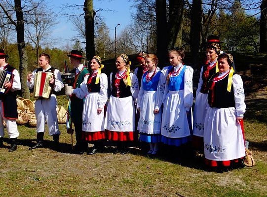 Zobacz początki „Zagrody Muzealnej” i  „Czarne  Wesele” w Klukach! - zaproszenie!