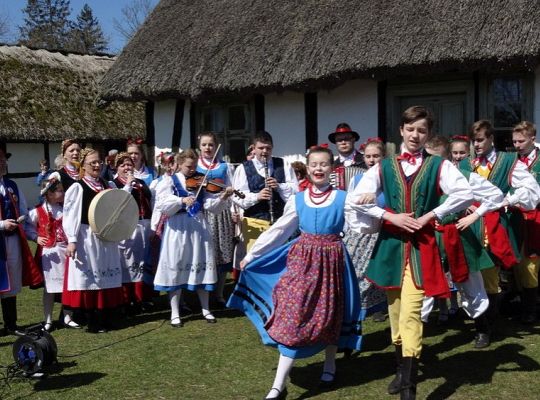 Tańcz jak ZPiT – bierz lekcje w Lęborku! Odwiedź Kluki!