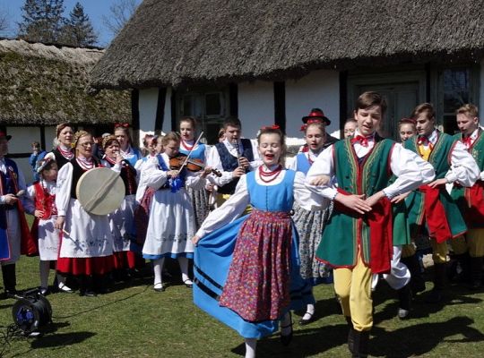 Tańcz jak ZPiT – bierz lekcje w Lęborku! Odwiedź Kluki!