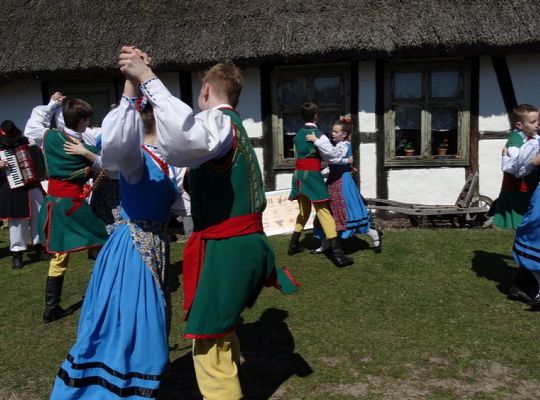 Tańcz jak ZPiT – bierz lekcje w Lęborku! Odwiedź Kluki!