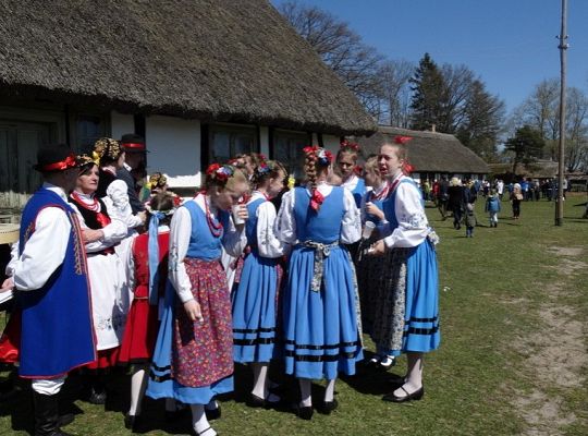 Śledź Kroniki ZPiT i czytaj pismo klinowe! Moda na region promuje kaszubszczyznę!