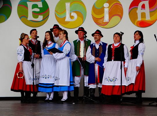 ZPiT ZL otworzył w Sopocie „Cepeliadę” i prezentował się niczym „Mazowsze”. Gigantyczna galeria zdjęć!