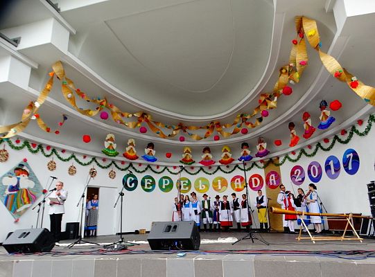 ZPiT ZL otworzył w Sopocie „Cepeliadę” i prezentował się niczym „Mazowsze”. Gigantyczna galeria zdjęć!