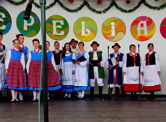 ZPiT ZL otworzył w Sopocie „Cepeliadę” i prezentował się niczym „Mazowsze”. Gigantyczna galeria zdjęć!