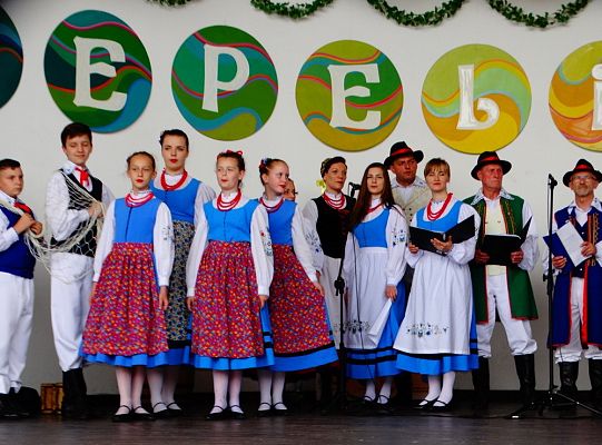 ZPiT ZL otworzył w Sopocie „Cepeliadę” i prezentował się niczym „Mazowsze”. Gigantyczna galeria zdjęć!