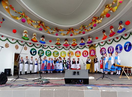 ZPiT ZL otworzył w Sopocie „Cepeliadę” i prezentował się niczym „Mazowsze”. Gigantyczna galeria zdjęć!