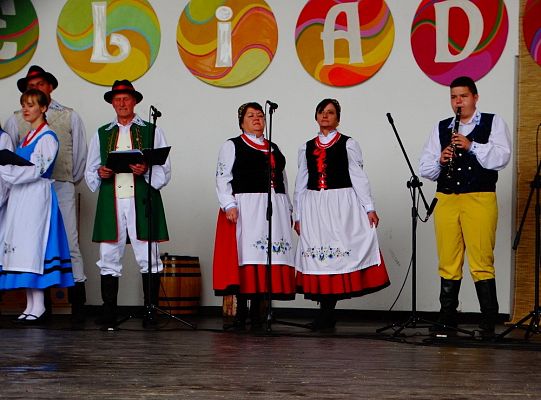 ZPiT ZL otworzył w Sopocie „Cepeliadę” i prezentował się niczym „Mazowsze”. Gigantyczna galeria zdjęć!