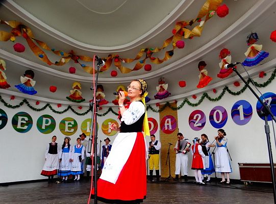 ZPiT ZL otworzył w Sopocie „Cepeliadę” i prezentował się niczym „Mazowsze”. Gigantyczna galeria zdjęć!