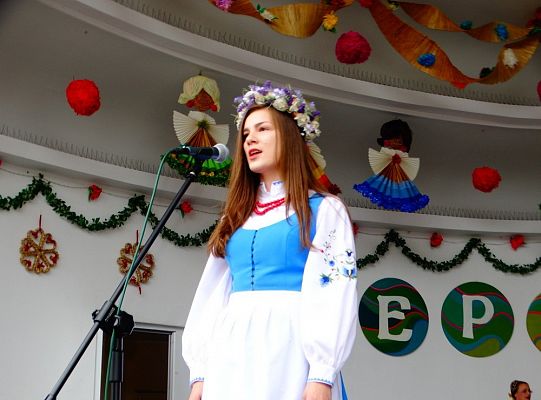 ZPiT ZL otworzył w Sopocie „Cepeliadę” i prezentował się niczym „Mazowsze”. Gigantyczna galeria zdjęć!