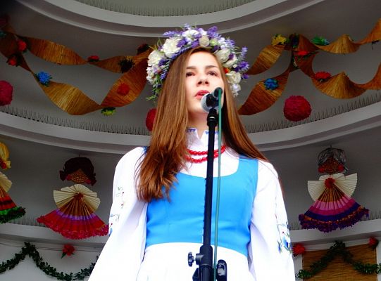 ZPiT ZL otworzył w Sopocie „Cepeliadę” i prezentował się niczym „Mazowsze”. Gigantyczna galeria zdjęć!