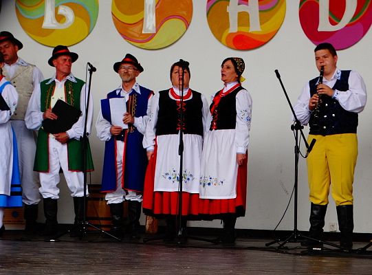 ZPiT ZL otworzył w Sopocie „Cepeliadę” i prezentował się niczym „Mazowsze”. Gigantyczna galeria zdjęć!