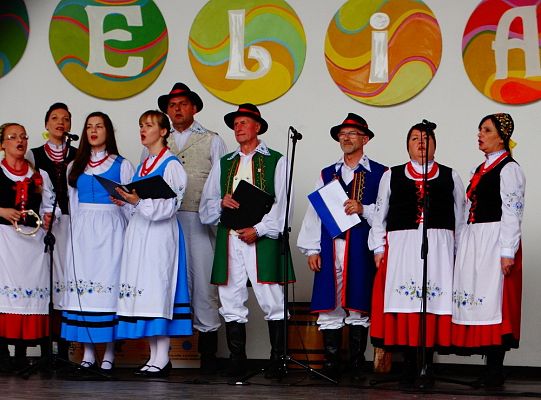 ZPiT ZL otworzył w Sopocie „Cepeliadę” i prezentował się niczym „Mazowsze”. Gigantyczna galeria zdjęć!