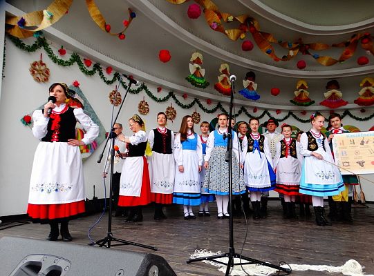 ZPiT ZL otworzył w Sopocie „Cepeliadę” i prezentował się niczym „Mazowsze”. Gigantyczna galeria zdjęć!