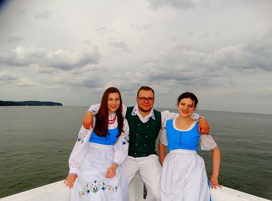 ZPiT ZL otworzył w Sopocie „Cepeliadę” i prezentował się niczym „Mazowsze”. Gigantyczna galeria zdjęć!