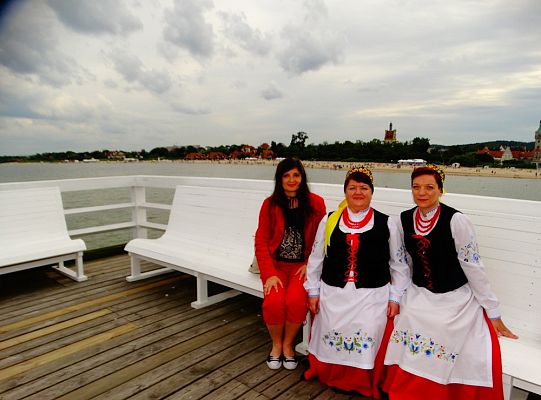 ZPiT ZL otworzył w Sopocie „Cepeliadę” i prezentował się niczym „Mazowsze”. Gigantyczna galeria zdjęć!