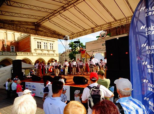 WITOME! Aby zaczarować Kraków, trzeba było ćwiczyć do występu!Zapytaj o sukces ZPiT! – pętla poznawcza