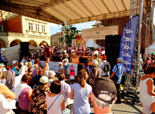 WITOME! Aby zaczarować Kraków, trzeba było ćwiczyć do występu!Zapytaj o sukces ZPiT! – pętla poznawcza