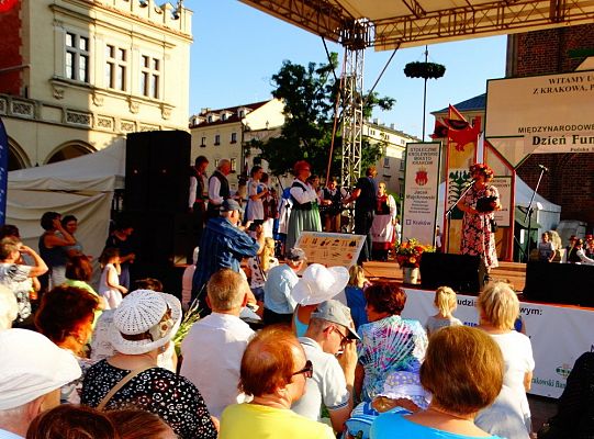 WITOME! Aby zaczarować Kraków, trzeba było ćwiczyć do występu!Zapytaj o sukces ZPiT! – pętla poznawcza