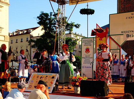 WITOME! Aby zaczarować Kraków, trzeba było ćwiczyć do występu!Zapytaj o sukces ZPiT! – pętla poznawcza