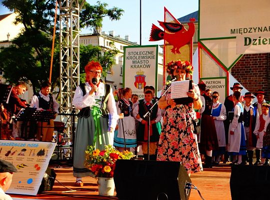 WITOME! Aby zaczarować Kraków, trzeba było ćwiczyć do występu!Zapytaj o sukces ZPiT! – pętla poznawcza
