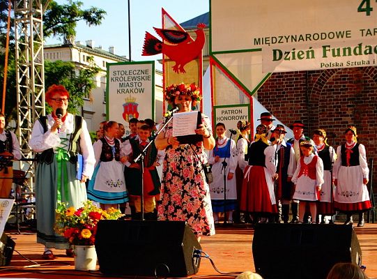 WITOME! Aby zaczarować Kraków, trzeba było ćwiczyć do występu!Zapytaj o sukces ZPiT! – pętla poznawcza