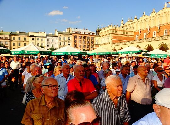 WITOME! Aby zaczarować Kraków, trzeba było ćwiczyć do występu!Zapytaj o sukces ZPiT! – pętla poznawcza
