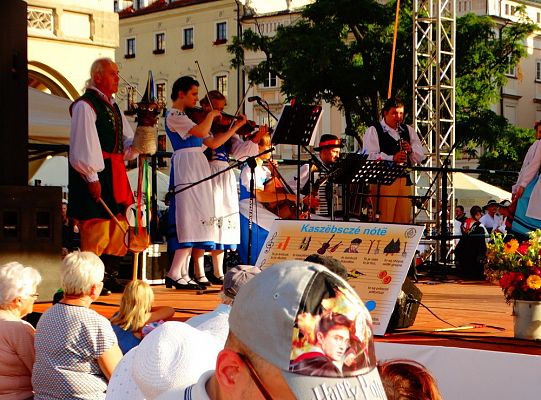 WITOME! Aby zaczarować Kraków, trzeba było ćwiczyć do występu!Zapytaj o sukces ZPiT! – pętla poznawcza