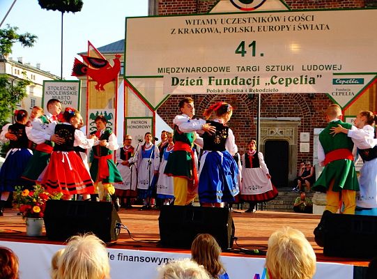 WITOME! Aby zaczarować Kraków, trzeba było ćwiczyć do występu!Zapytaj o sukces ZPiT! – pętla poznawcza