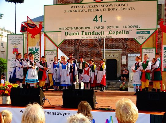 WITOME! Aby zaczarować Kraków, trzeba było ćwiczyć do występu!Zapytaj o sukces ZPiT! – pętla poznawcza