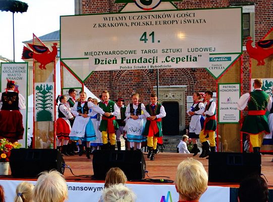 WITOME! Aby zaczarować Kraków, trzeba było ćwiczyć do występu!Zapytaj o sukces ZPiT! – pętla poznawcza