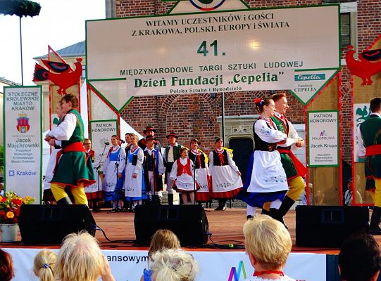 WITOME! Aby zaczarować Kraków, trzeba było ćwiczyć do występu!Zapytaj o sukces ZPiT! – pętla poznawcza