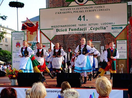 WITOME! Aby zaczarować Kraków, trzeba było ćwiczyć do występu!Zapytaj o sukces ZPiT! – pętla poznawcza