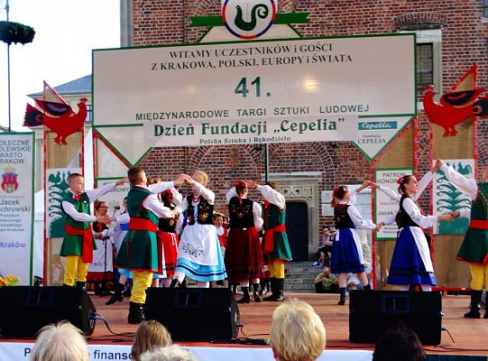 WITOME! Aby zaczarować Kraków, trzeba było ćwiczyć do występu!Zapytaj o sukces ZPiT! – pętla poznawcza